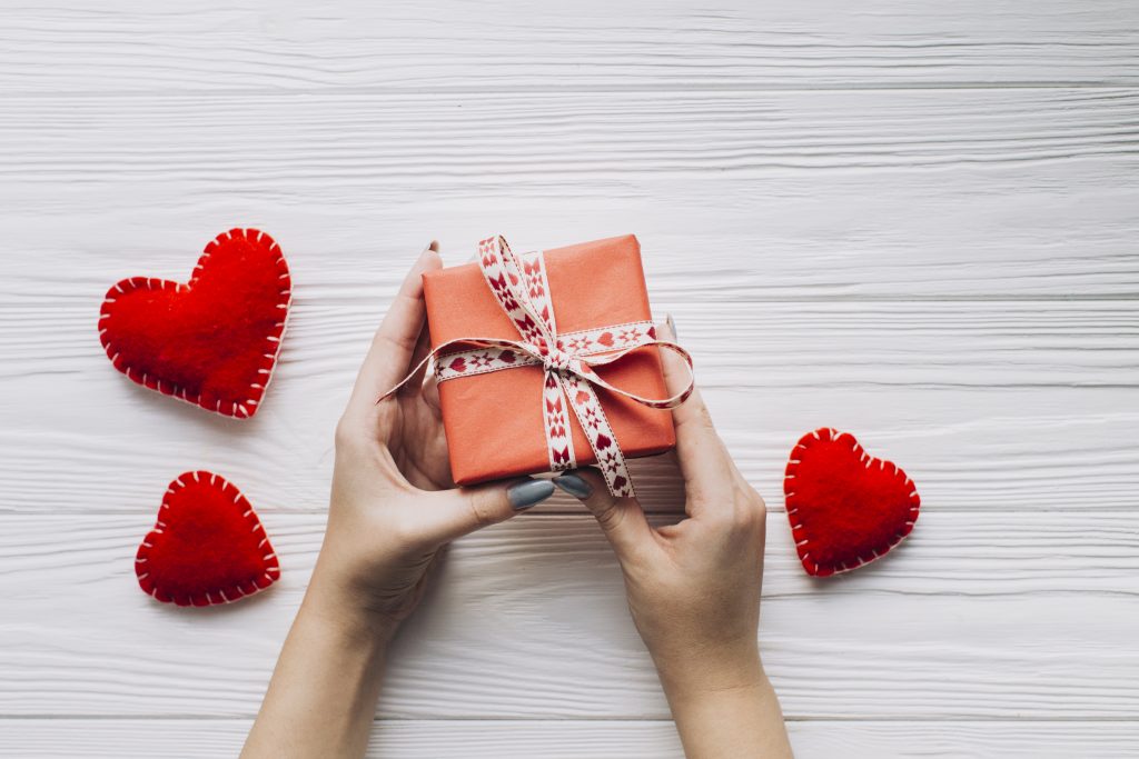 70% des Français disent vouloir acheter leur cadeau de Saint-Valentin